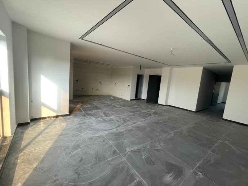 آپارتمان 160 متری سه خوابه در بابلسر13360417622