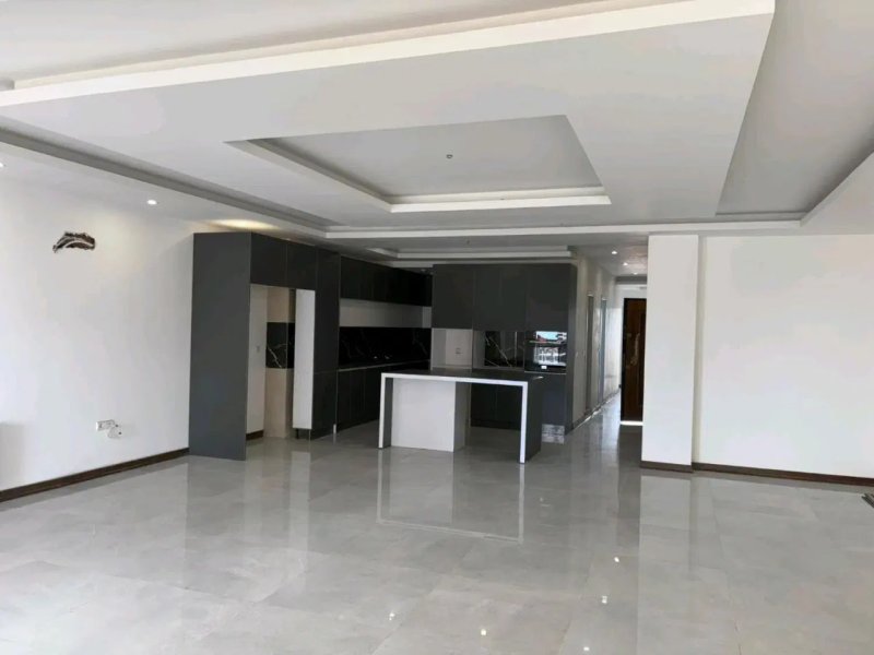 آپارتمان 162 متری سه خوابه در نخست وزیری بابلسر