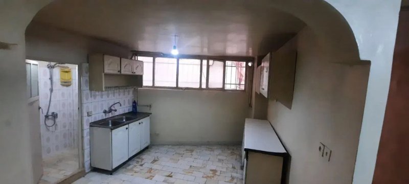 آپارتمان 70 متری دو خوابه در حشمتیه تهران
