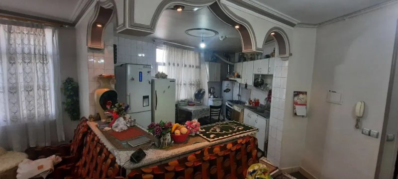 آپارتمان 100 متری دو خوابه در حشمتیه تهران