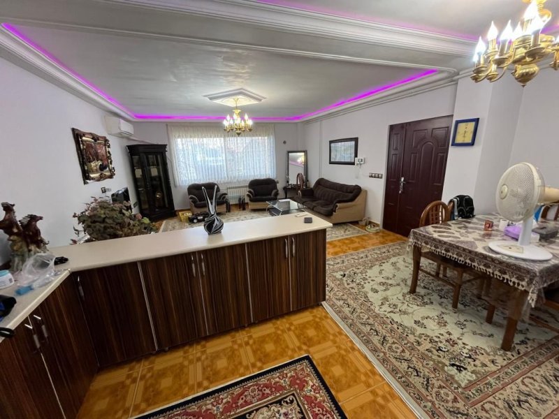 آپارتمان 84 متری دو خوابه در بلوار معلم بندرانزلی13373517937