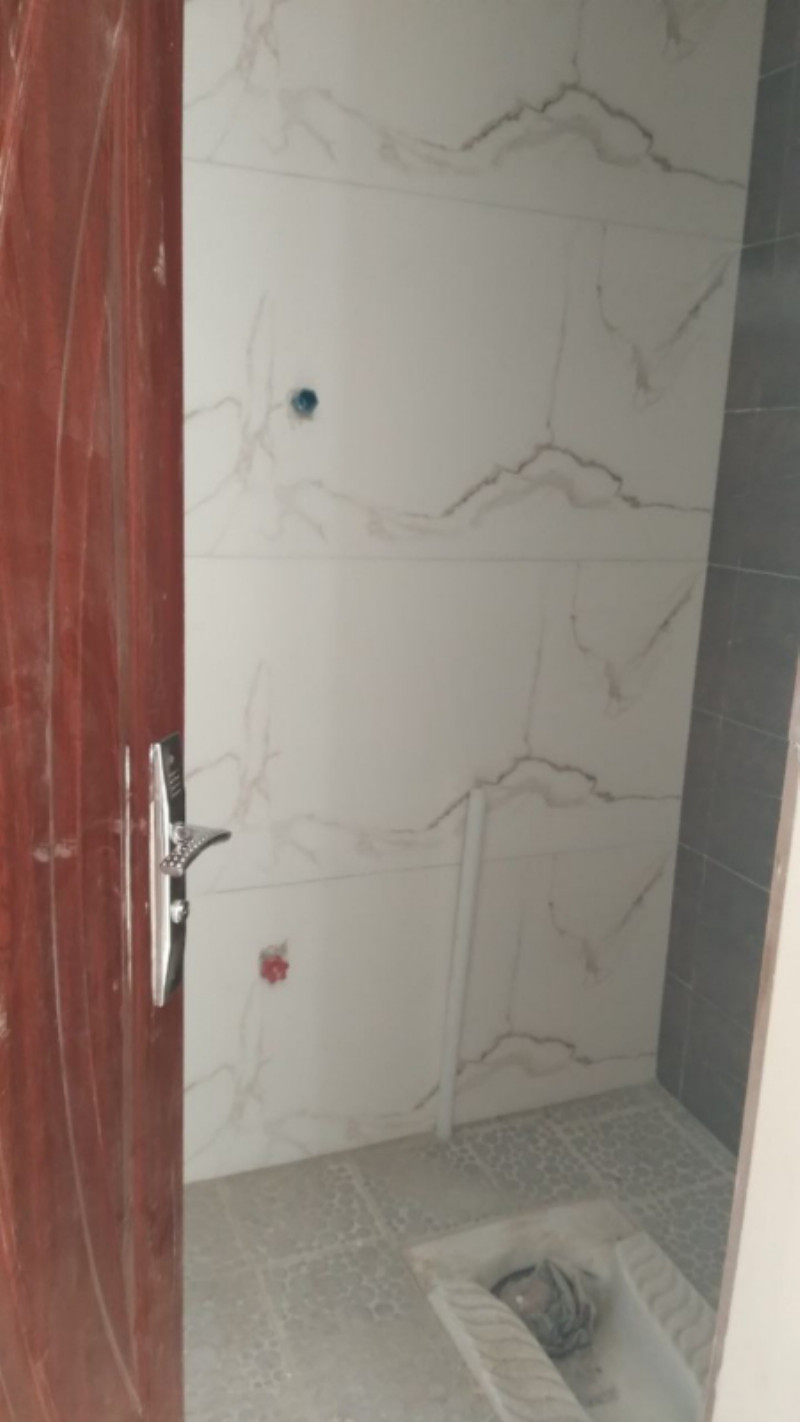 آپارتمان 114 متری دو خوابه در ملایر1257401809