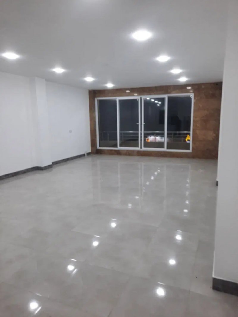 تجاری 360 متری در نور نور مازندران13385518192