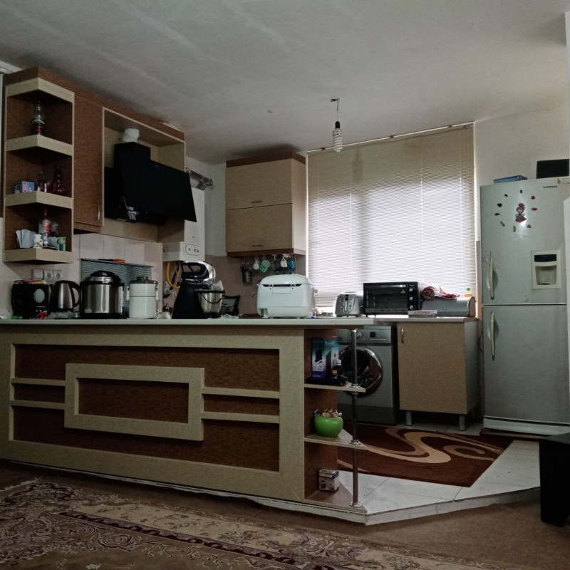 آپارتمان 82 متری دو خوابه در فرهنگیان ملایر1257411821
