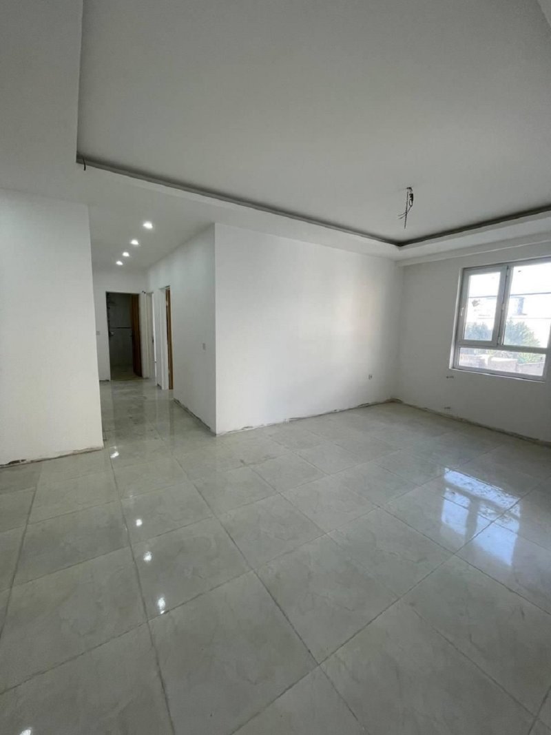 آپارتمان 110 متری دو خوابه در نور نور مازندران13385918211