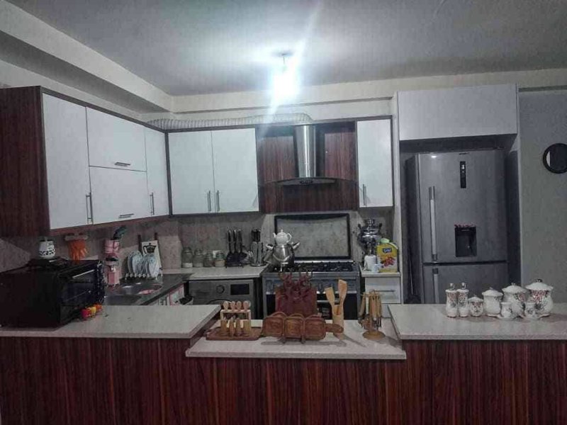 آپارتمان 80 متری دو خوابه در ماهدشت کرج13388218274