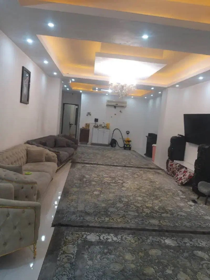 آپارتمان 90 متری دو خوابه در بلوار زرافشان اسلام شهر