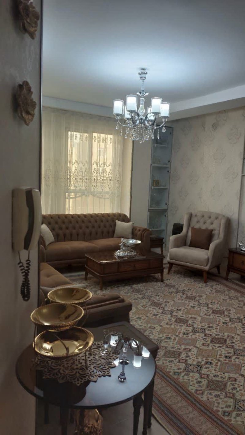 آپارتمان 75 متری دو خوابه در اندیشه تهران