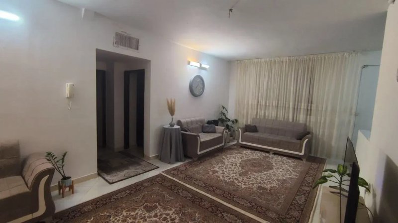 آپارتمان 75 متری دو خوابه در پیروزی گلبهار13438819026
