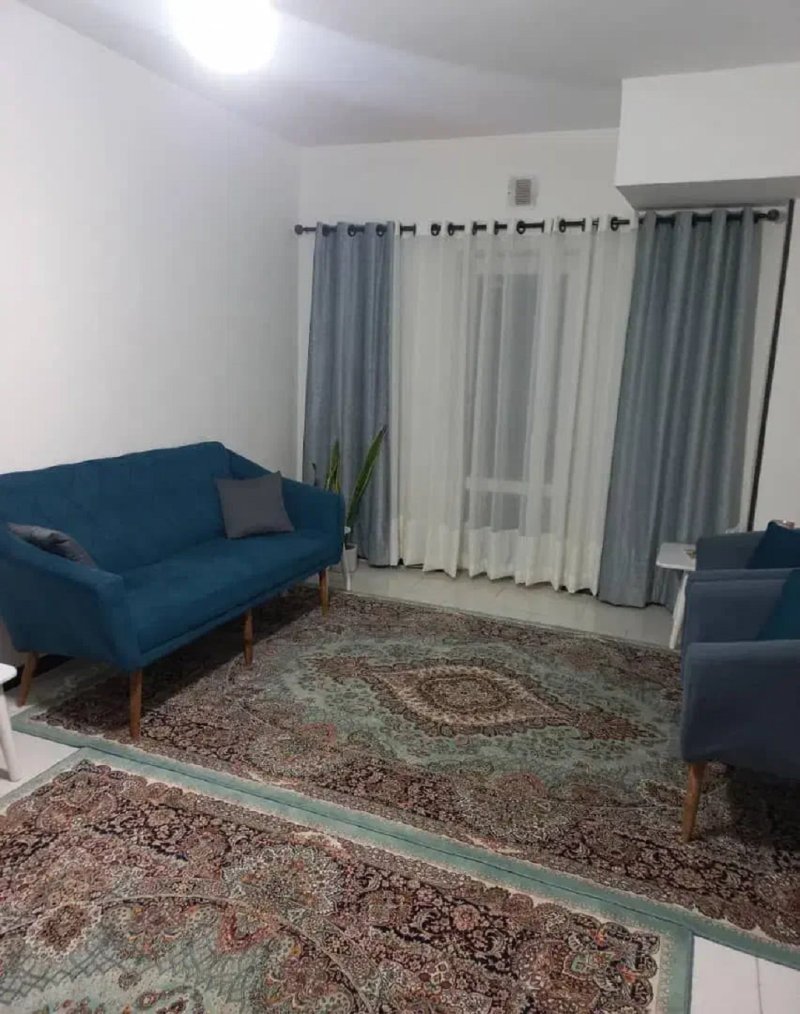 آپارتمان 90 متری دو خوابه در بلوار فروردین گلبهار