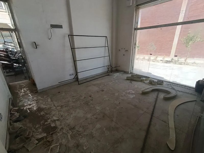تجاری 25 متری در پیروزی گلبهار