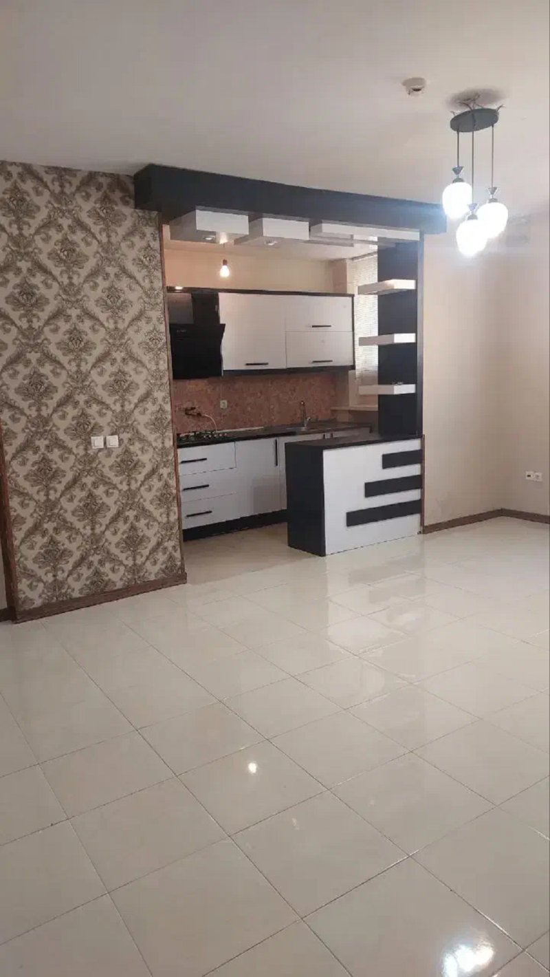 آپارتمان 78 متری دو خوابه در گلبهار