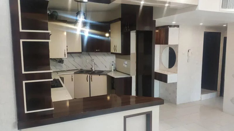آپارتمان 85 متری دو خوابه در خیابان جمهوری گلبهار13473619530