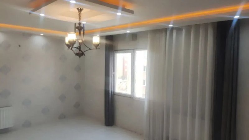 آپارتمان 85 متری دو خوابه در خیابان جمهوری گلبهار13473619531