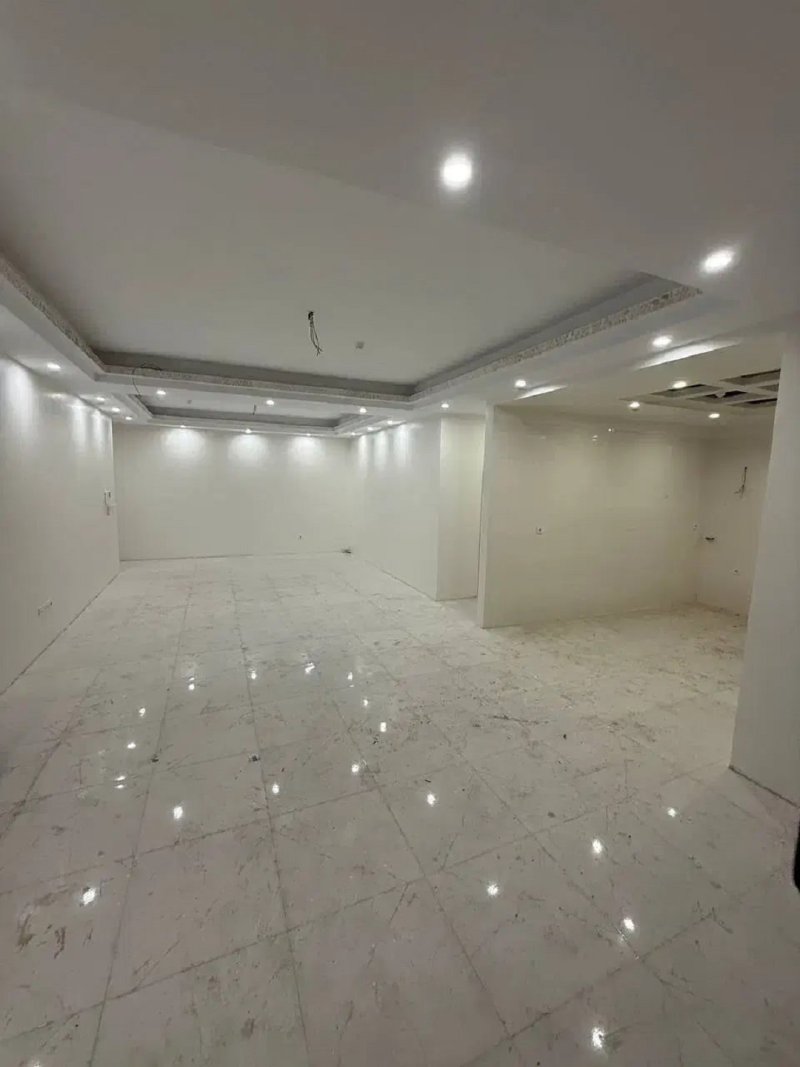 آپارتمان 135 متری سه خوابه در بلوار زرافشان اسلام شهر