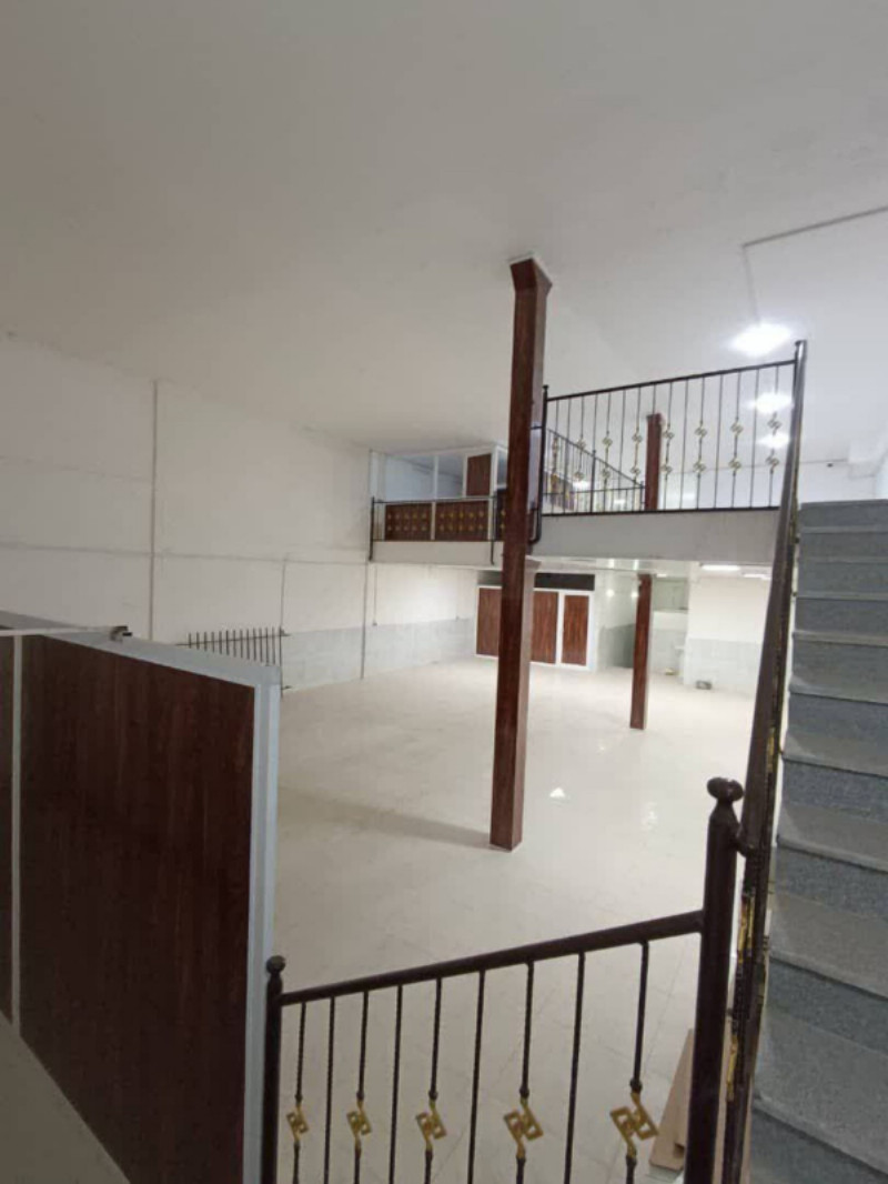 کارگاه 460 متری در روستای ایزی سبزوار1258132009
