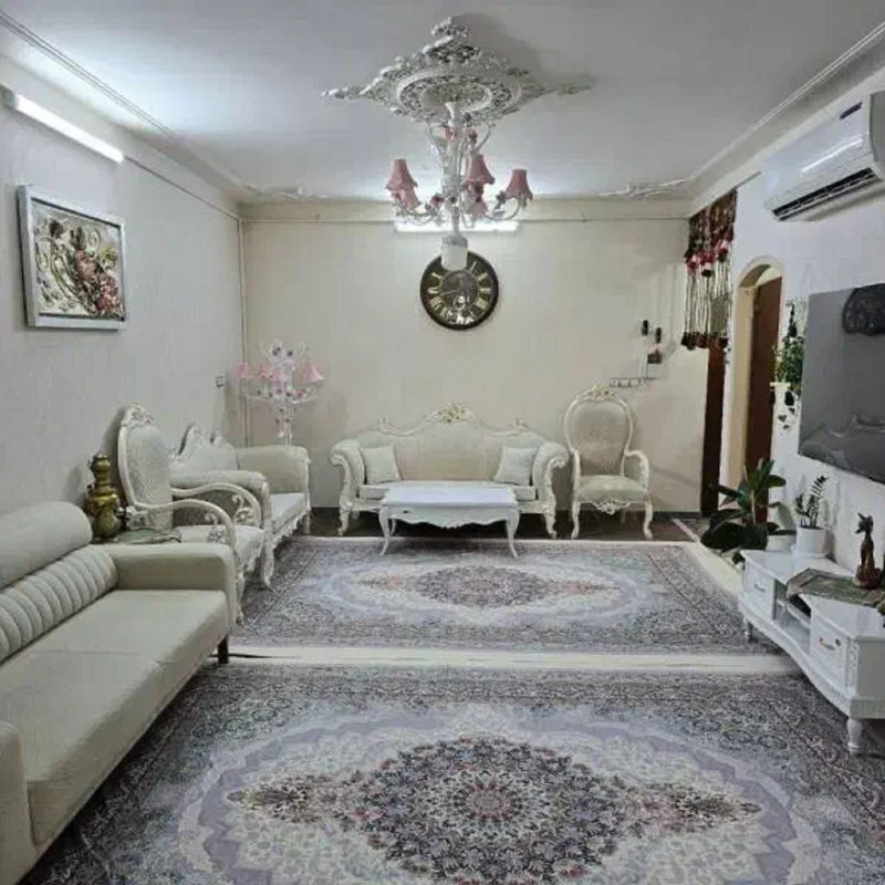 آپارتمان 96 متری دو خوابه در شهرک پردیس 2 اراک