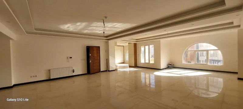 آپارتمان 220 متری سه خوابه در بلوار سجاد کرمانشاه13506520149