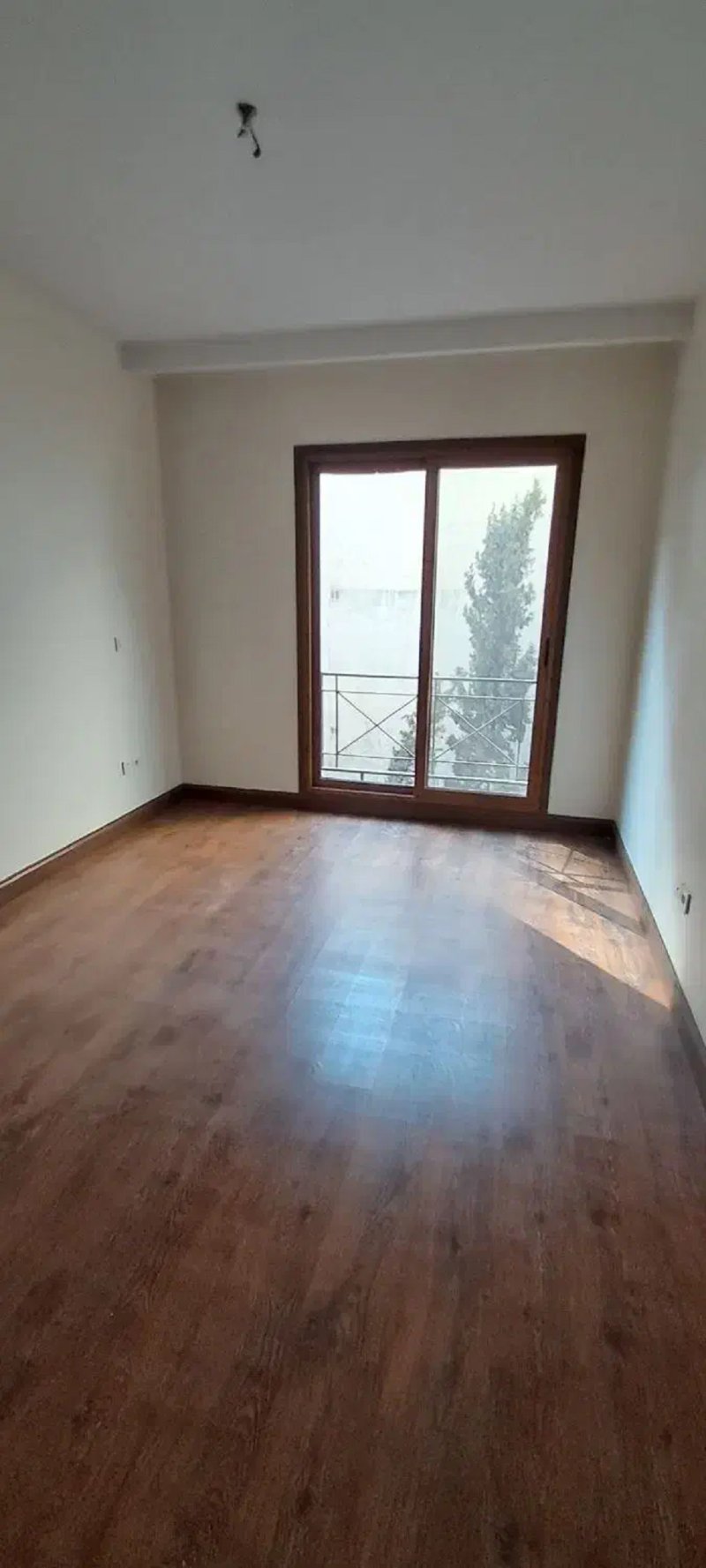 آپارتمان 180 متری سه خوابه در قیطریه تهران13508820202