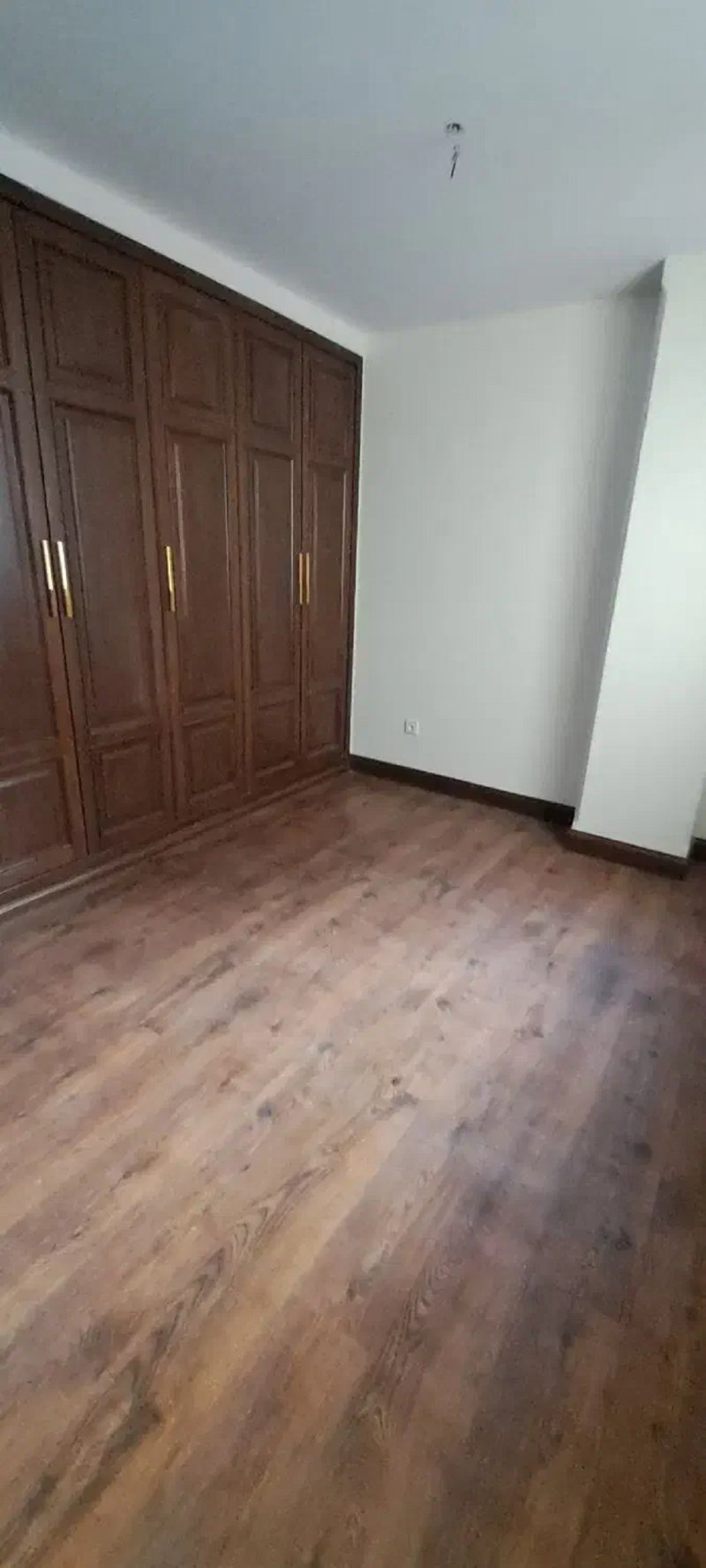 آپارتمان 180 متری سه خوابه در قیطریه تهران13508820204