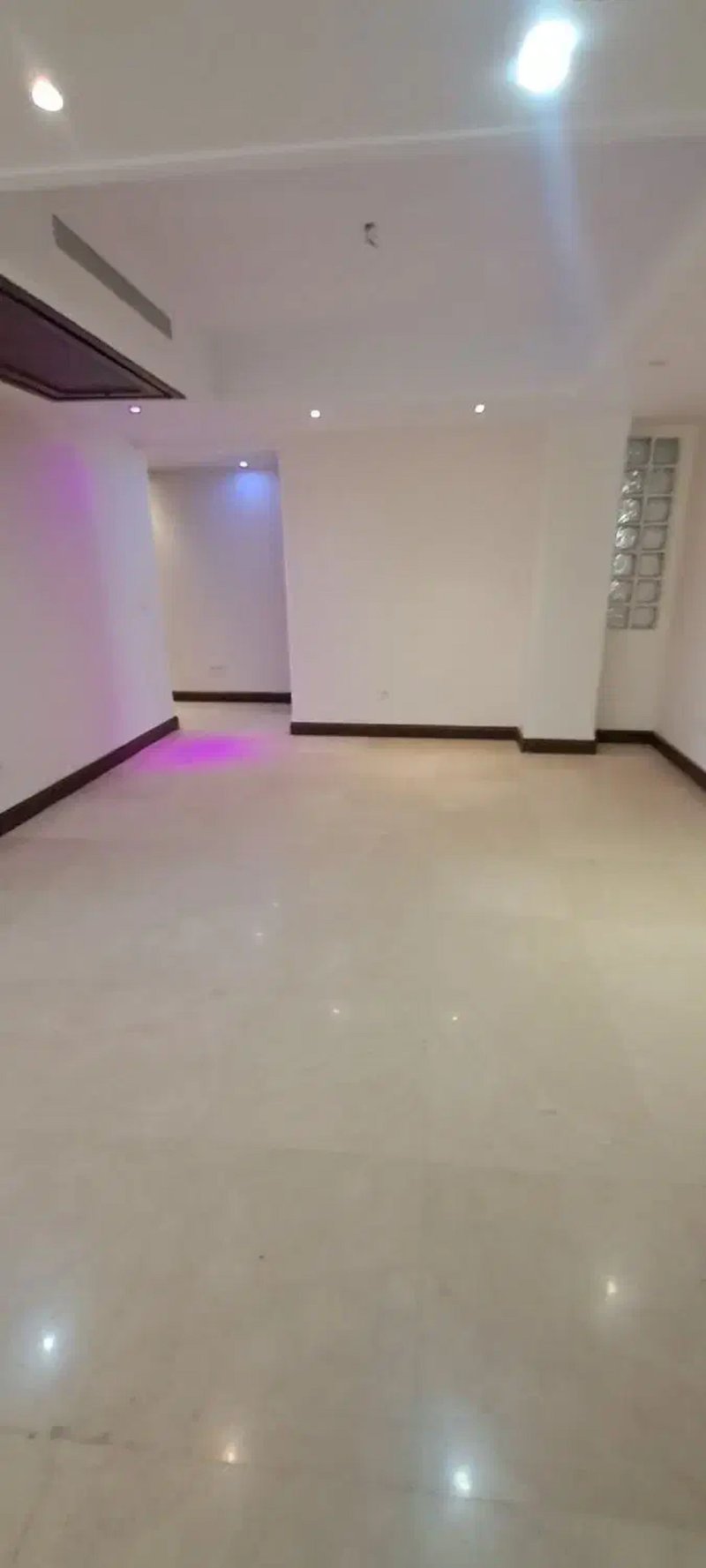 آپارتمان 180 متری سه خوابه در قیطریه تهران13508820205