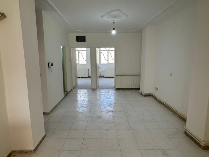 آپارتمان 62 متری دو خوابه در میدان بعثت کرج13528020513