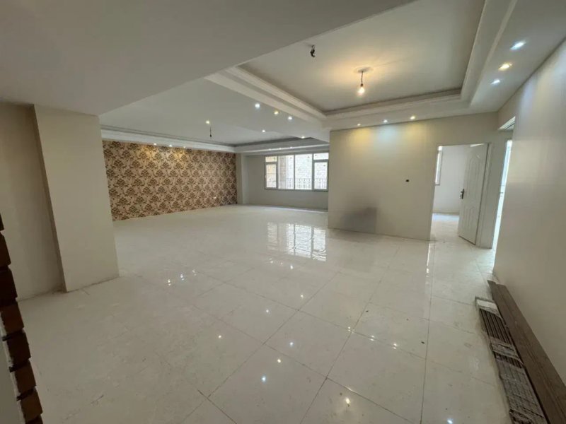 آپارتمان 180 متری سه خوابه در عظیمیه کرج13528320534
