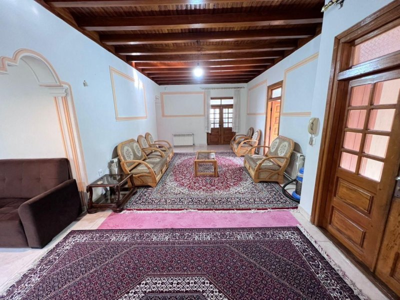 آپارتمان 150 متری چهارخوابه در کلاردشت
