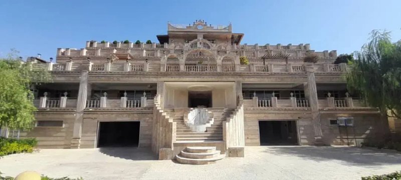 آپارتمان 300 متری سه خوابه در مهرشهر کرج