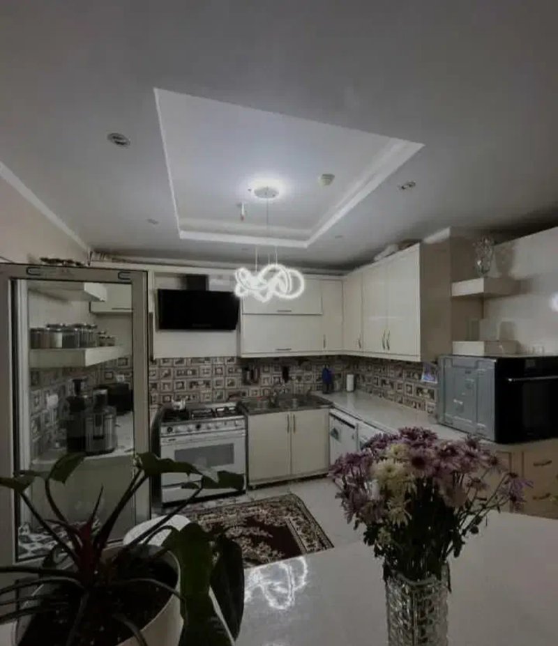 آپارتمان 140 متری سه خوابه در ورامین13547920931