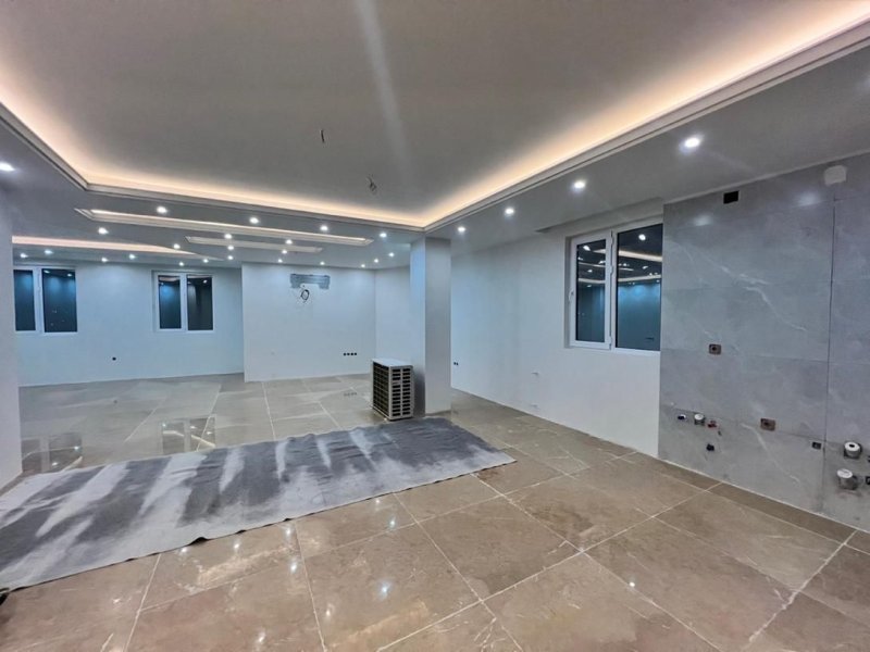 آپارتمان 170 متری سه خوابه در ورامین13556721098