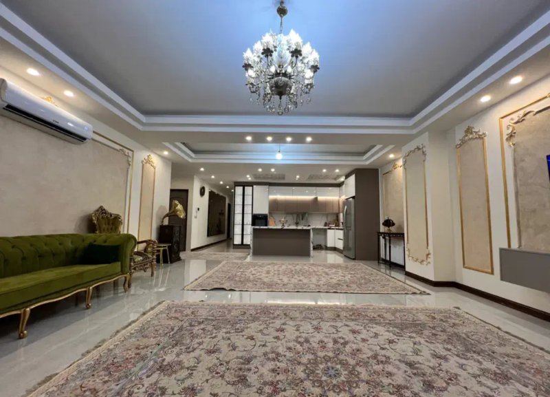 آپارتمان 125 متری دو خوابه در شهرک فجر ورامین13558521122