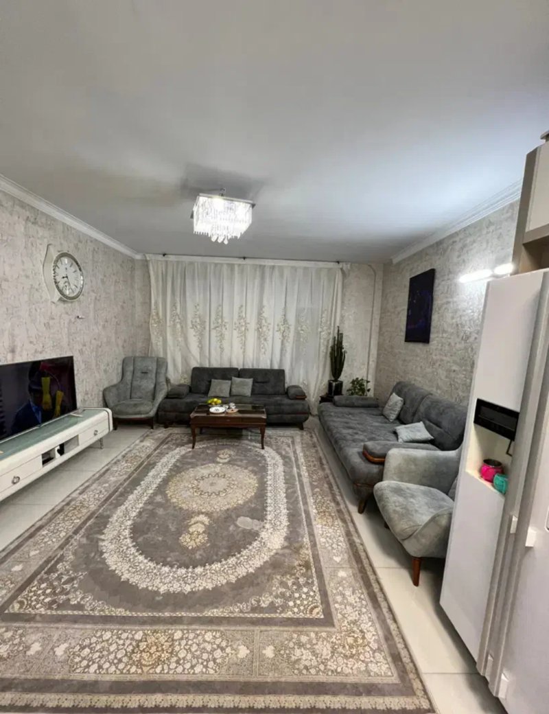 آپارتمان 74 متری دو خوابه در ورامین13558721127