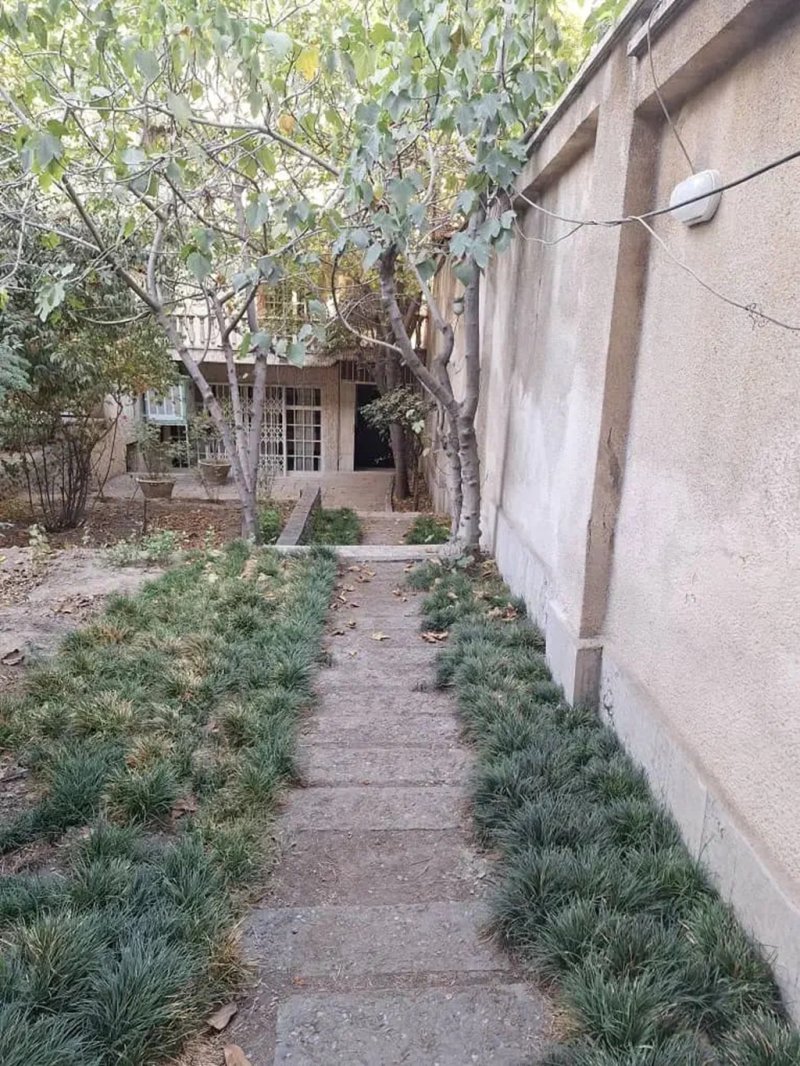 آپارتمان 185 متری سه خوابه در حسین آباد تهران13562221199
