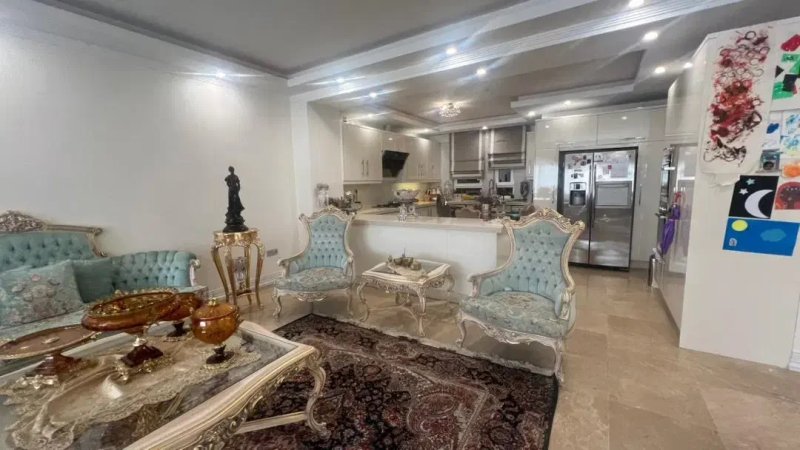 آپارتمان 150 متری سه خوابه در قیطریه تهران13568521420