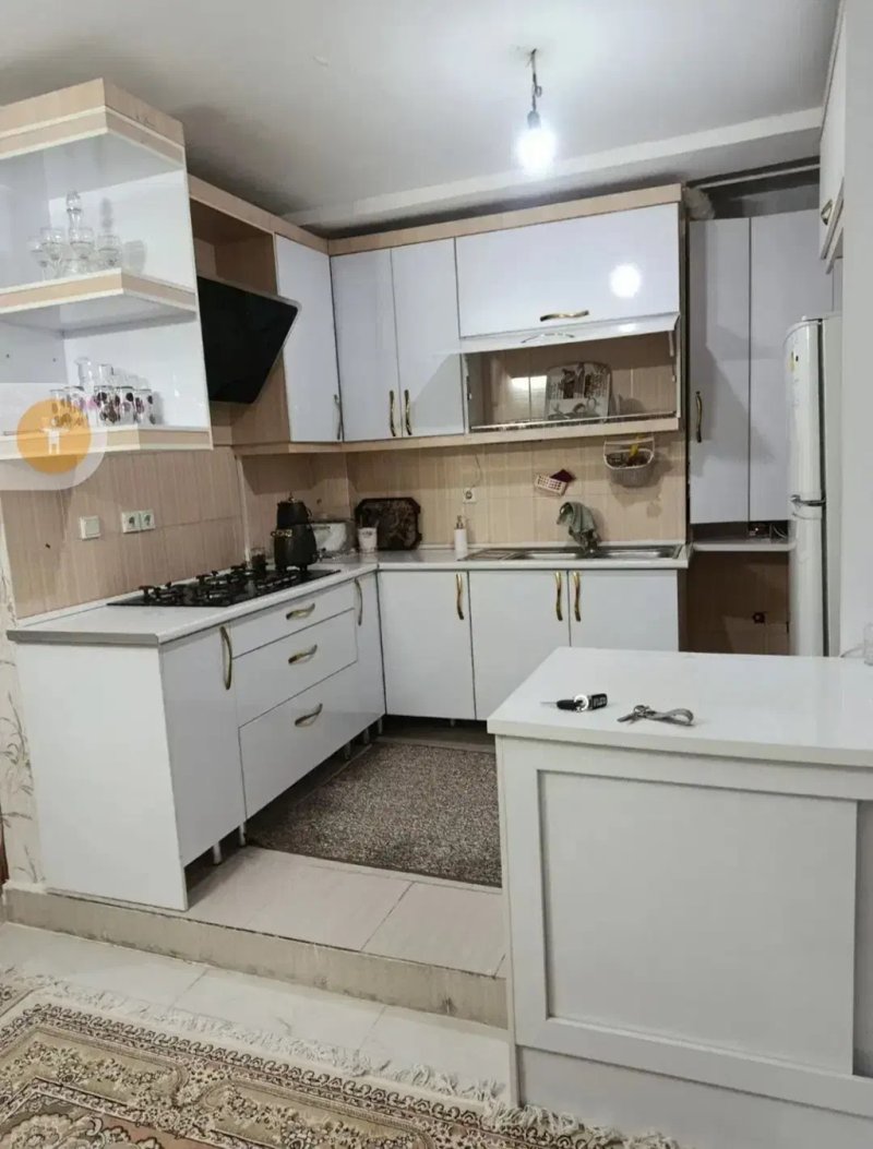 آپارتمان 95 متری دو خوابه در مسکن مهر کرمانشاه13569621461