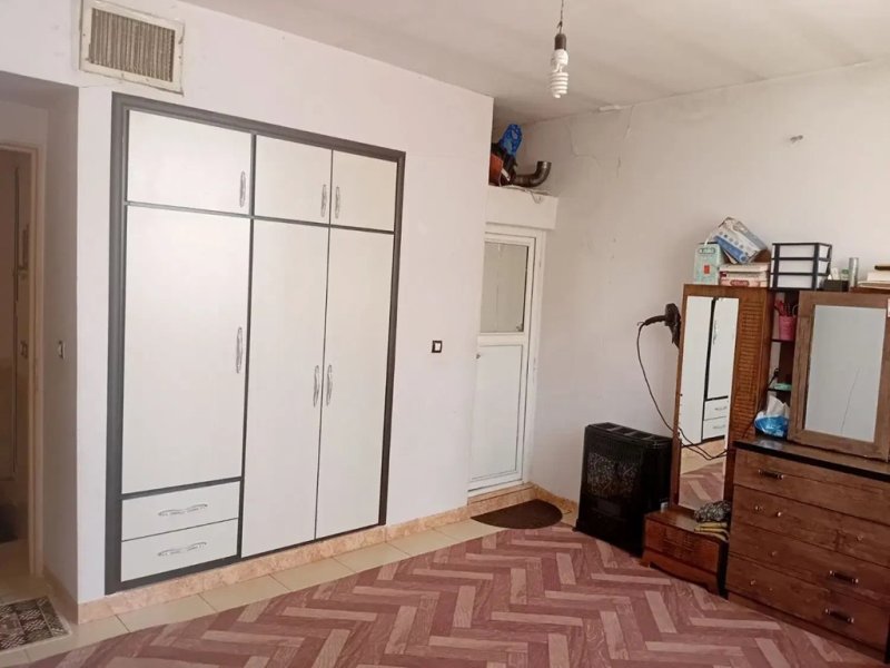 آپارتمان 160 متری دو خوابه در دانش کرمانشاه13570121482