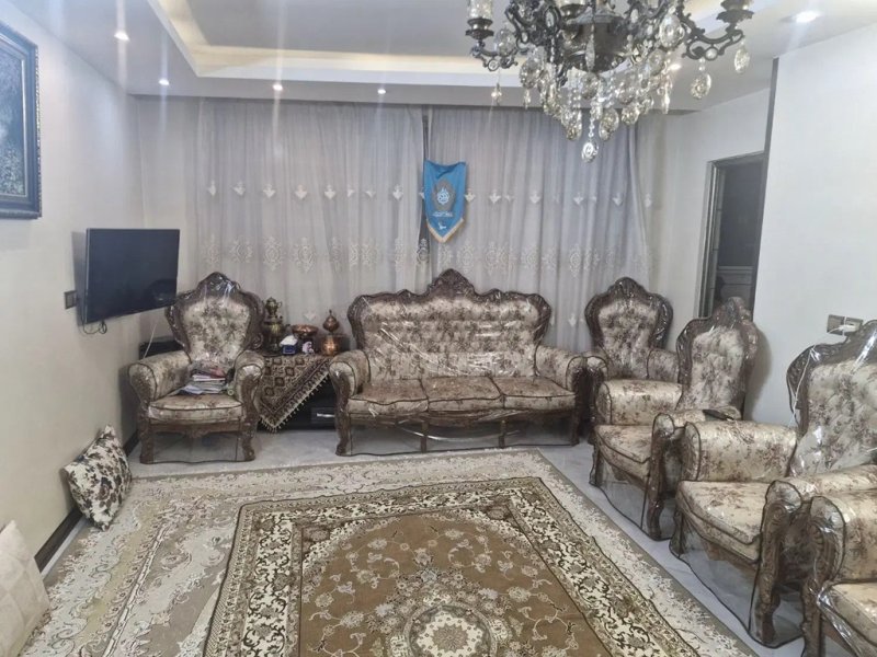 آپارتمان 72 متری دو خوابه در شیخ طوسی غربی اصفهان