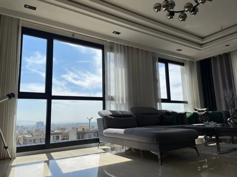 آپارتمان 300 متری چهارخوابه در نیاوران تهران13585721762