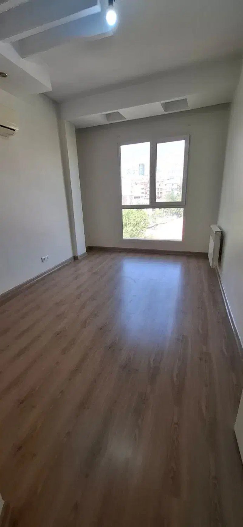 آپارتمان 96 متری دو خوابه در قیطریه تهران13587821833