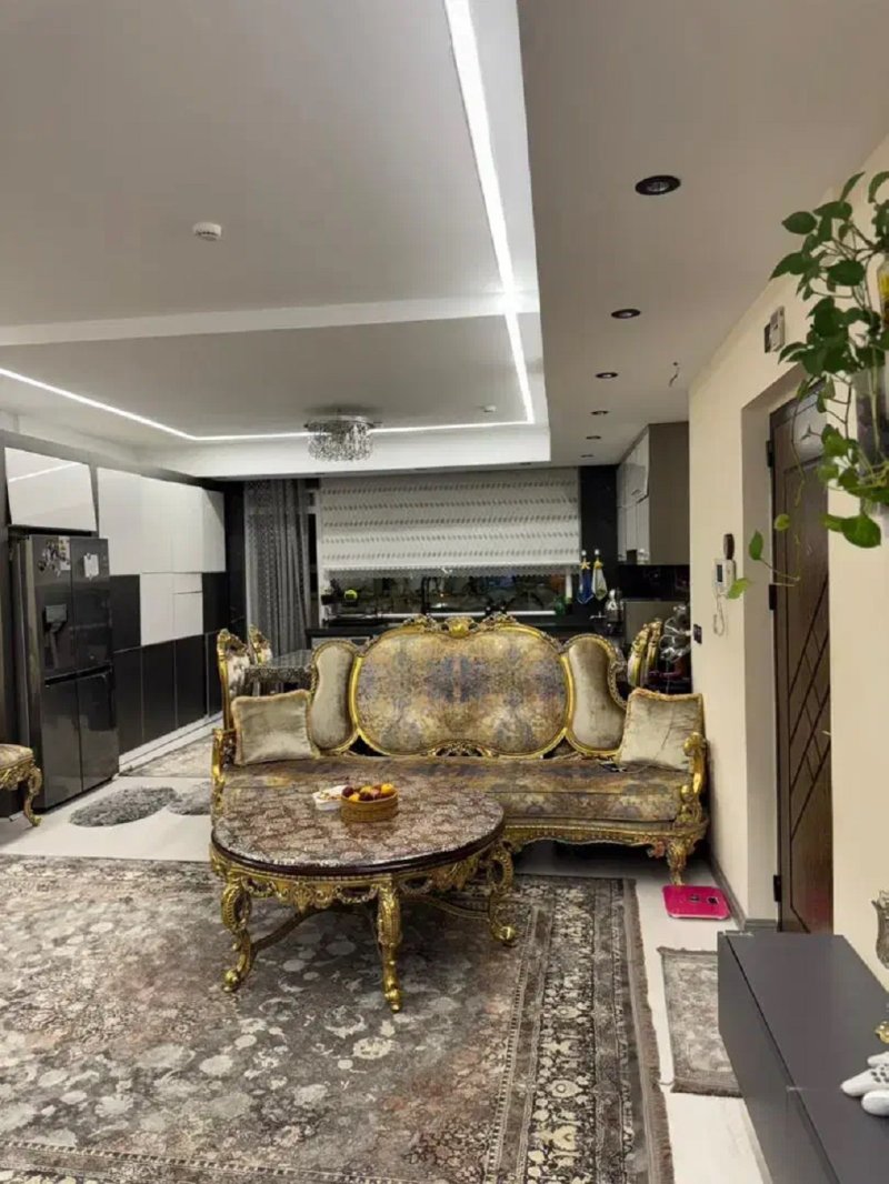 آپارتمان 106 متری دو خوابه در نیروی هوایی تهران13589121873