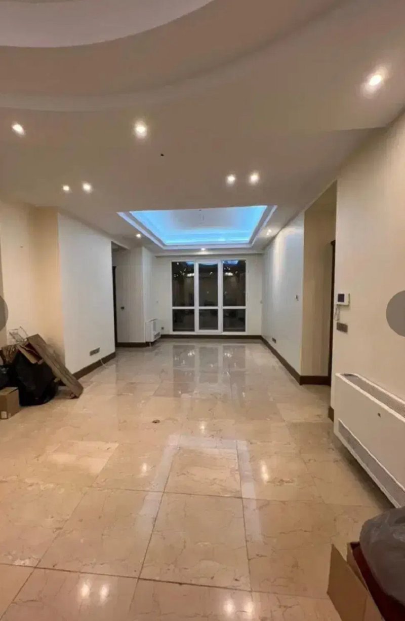 آپارتمان 240 متری سه خوابه در آجودانیه تهران13614222507