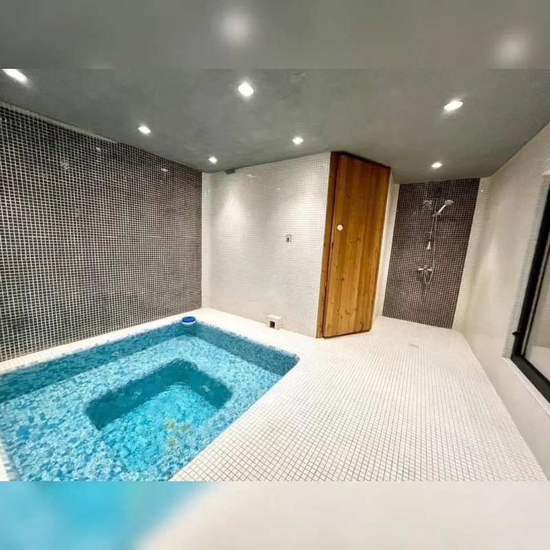 آپارتمان 200 متری سه خوابه در زعفرانیه تهران13624022748