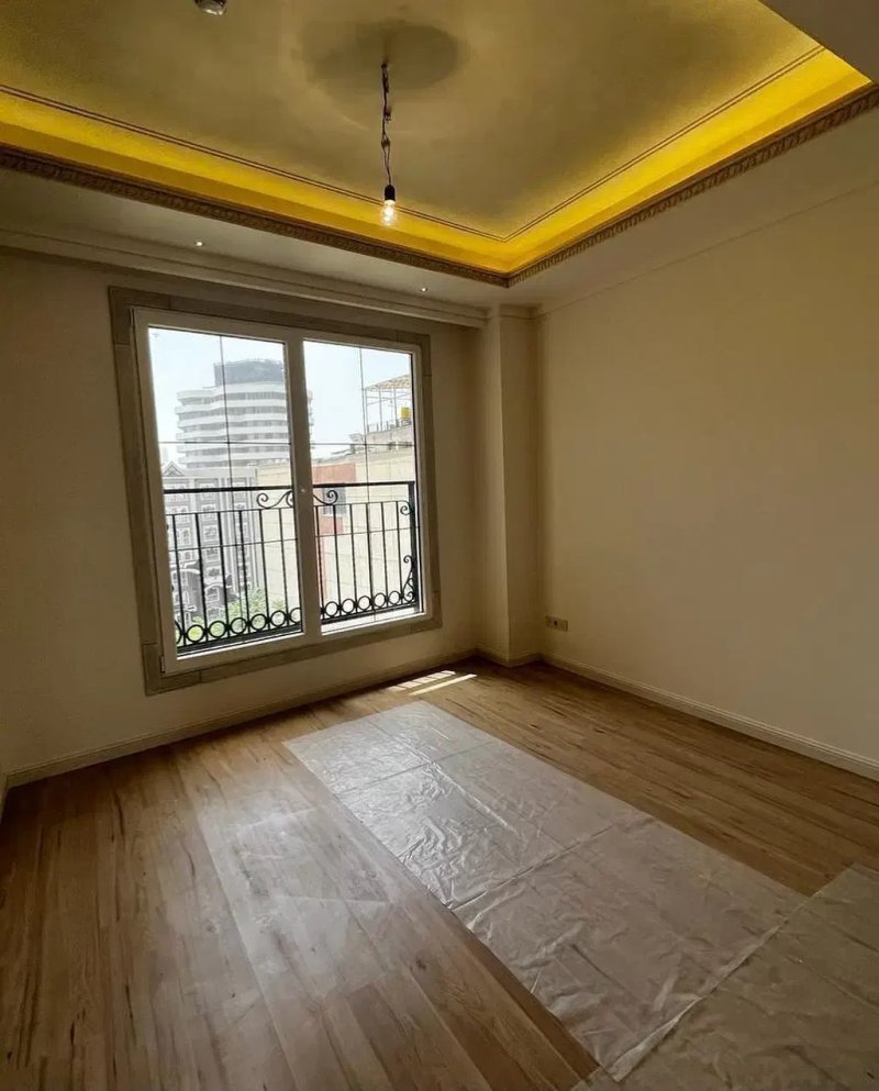 آپارتمان 170 متری سه خوابه در زعفرانیه تهران13624322753