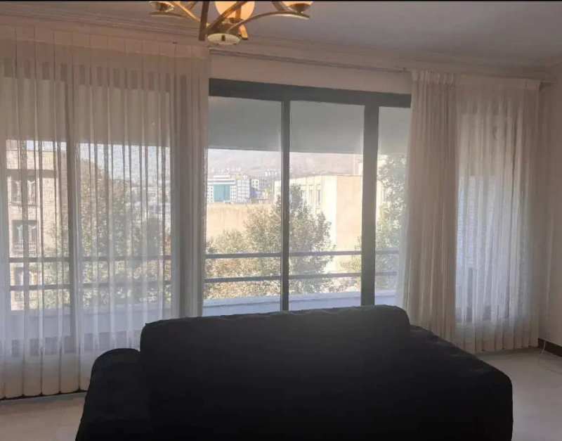 آپارتمان 110 متری دو خوابه در جردن تهران