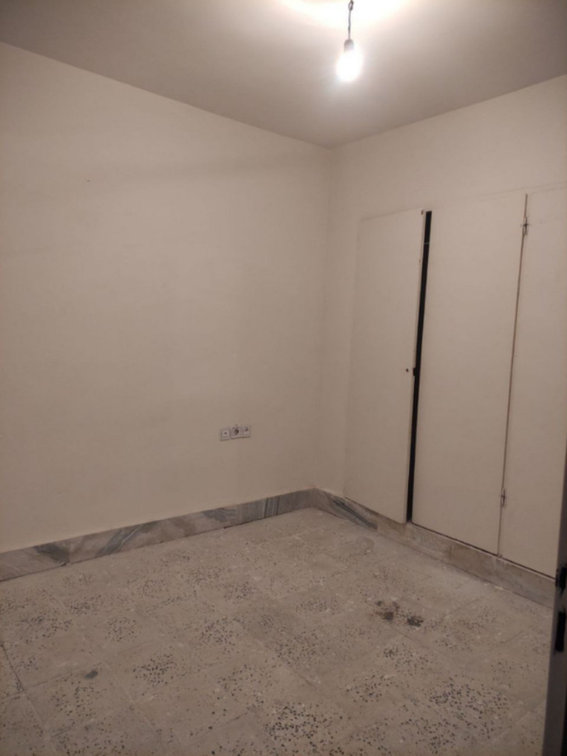 آپارتمان 80 متری دو خوابه در خیابان باباطاهر ملایر1259152302