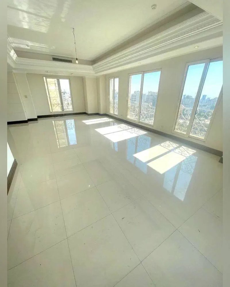 آپارتمان 230 متری سه خوابه در زعفرانیه تهران13642023288