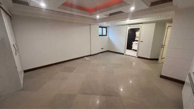 آپارتمان 320 متری سه خوابه در دربند تهران13653923477