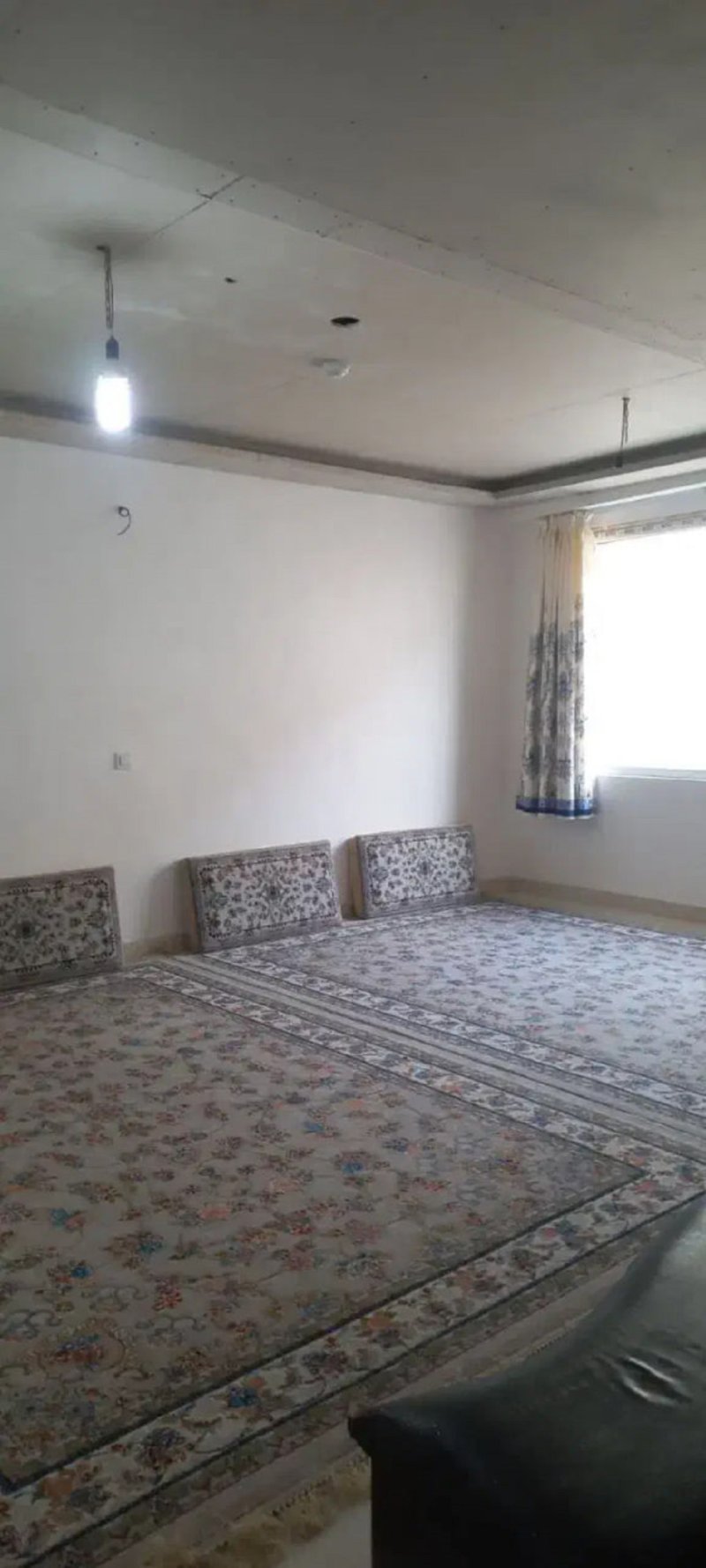 آپارتمان 102 متری دو خوابه در دانش کرمانشاه13655723536