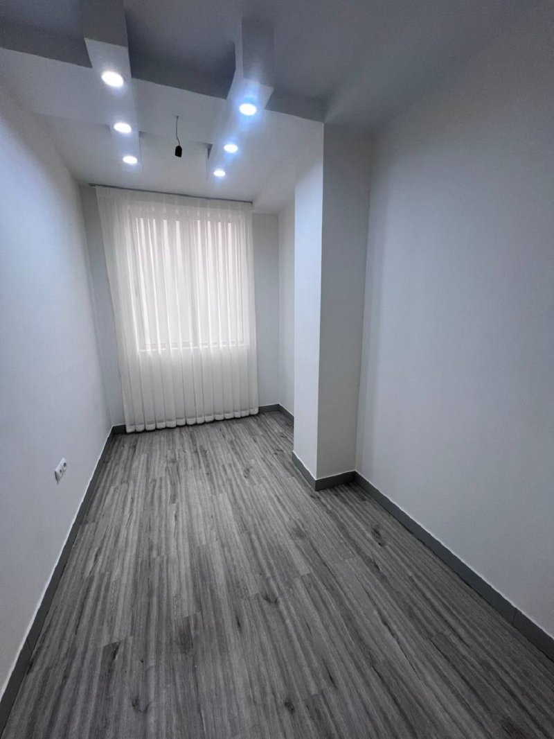 آپارتمان 45 متری یک خوابه در فاز 1 اندیشه13665023734